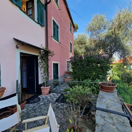 Apartment Casetta Romantica A Di Camogli By World San Rocco (Genoa)