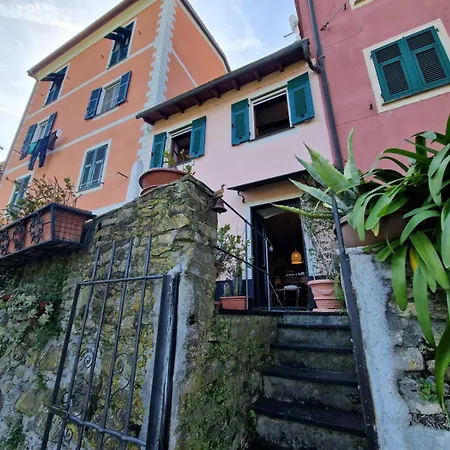 Casetta Romantica A Di Camogli By World Apartment *