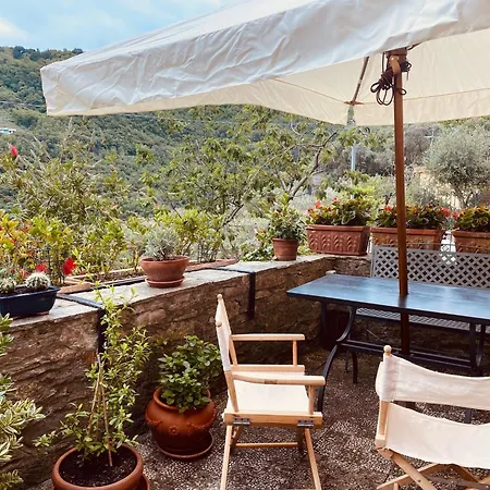 Casetta Romantica A Di Camogli By World Apartment